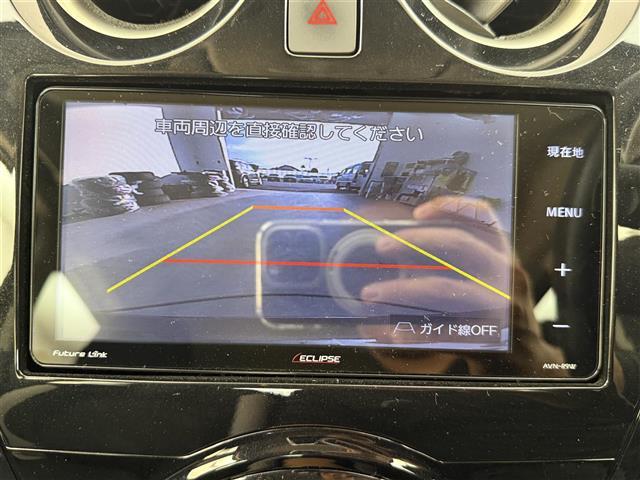 ノート ｅ－パワー　Ｘ　社外ナビ　Ｂｌｕｅｔｏｏｔｈ接続　フルセグＴＶ　ＣＤ／ＤＶＤ　衝突被害軽減ブレーキ　ＥＴＣ　オートライト　スマートキー　プッシュスタート　純正１５インチアルミホイール　フロアマット　スペアキー（17枚目）