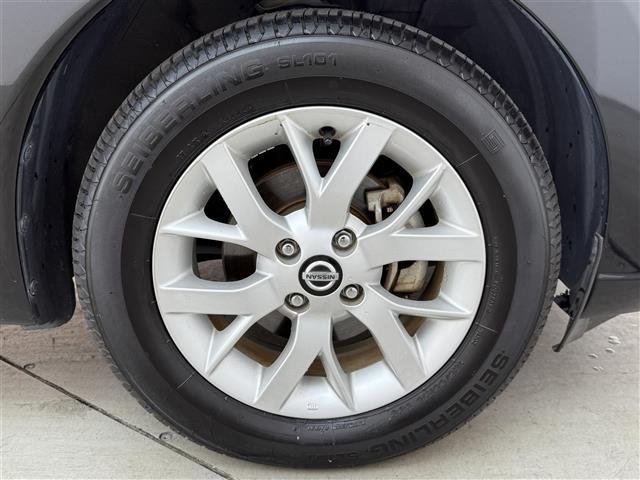 ノート ｅ－パワー　Ｘ　社外ナビ　Ｂｌｕｅｔｏｏｔｈ接続　フルセグＴＶ　ＣＤ／ＤＶＤ　衝突被害軽減ブレーキ　ＥＴＣ　オートライト　スマートキー　プッシュスタート　純正１５インチアルミホイール　フロアマット　スペアキー（40枚目）