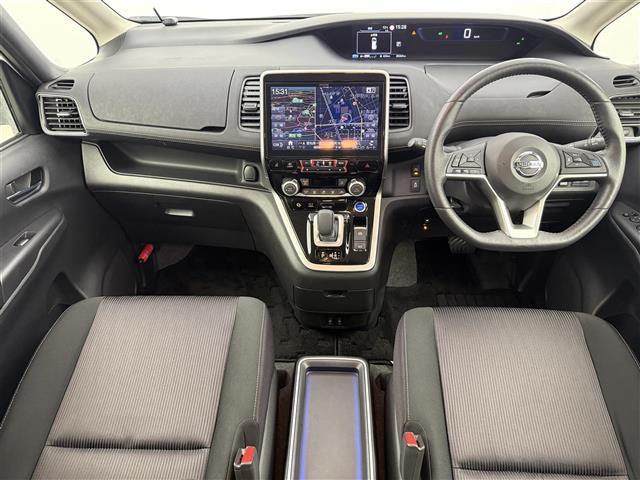 セレナ ｅ－パワー　ハイウェイスターＶ　ワンオーナー　ＡＬＰＩＮＥナビ　フルセグＴＶ　フリップダウンモニター　プロパイロット　エマージェンシーブレーキ　両側パワースライドドア　ドラレコ　ＥＴＣ　ＷｅｄｓＳｐｏｒｔ１８インチアルミホイール（2枚目）