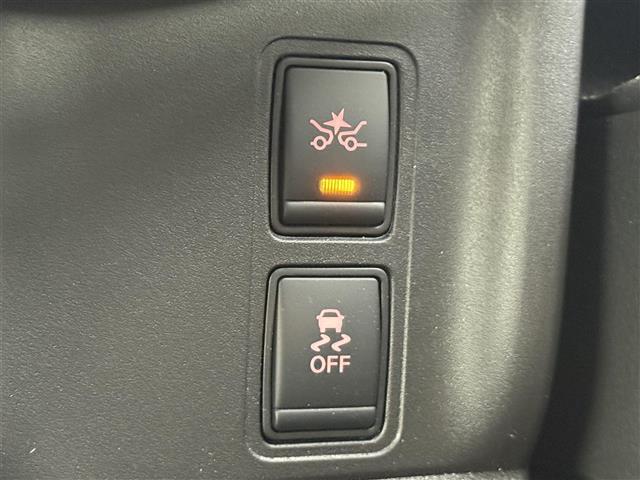 セレナ ｅ－パワー　ハイウェイスターＶ　ワンオーナー　ＡＬＰＩＮＥナビ　フルセグＴＶ　フリップダウンモニター　プロパイロット　エマージェンシーブレーキ　両側パワースライドドア　ドラレコ　ＥＴＣ　ＷｅｄｓＳｐｏｒｔ１８インチアルミホイール（10枚目）