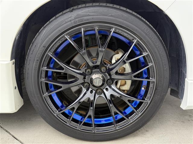 セレナ ｅ－パワー　ハイウェイスターＶ　ワンオーナー　ＡＬＰＩＮＥナビ　フルセグＴＶ　フリップダウンモニター　プロパイロット　エマージェンシーブレーキ　両側パワースライドドア　ドラレコ　ＥＴＣ　ＷｅｄｓＳｐｏｒｔ１８インチアルミホイール（40枚目）