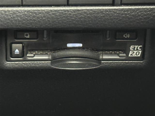 ハリアー Z 純正ディスプレイナビ フルセグTV パノラミックビューモニター トヨタセーフティセンス ヘッドアップディスプレイ ブラインドスポットモニター ETC2.0 ドラレコ レーダークルーズコントロール(12枚目)