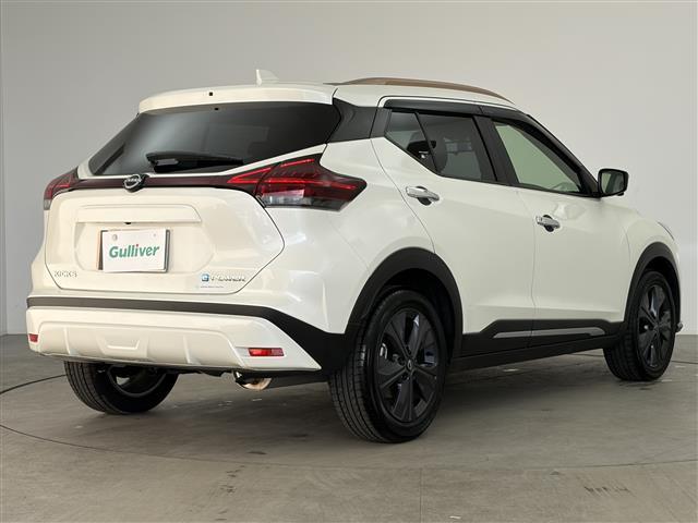 キックス X 90周年記念車 ワンオーナー プロパイロット 純正ナビ 全方位カメラ ハーフレザー ETC ドラレコ デジタルインナーミラー シートヒーター ステアリングヒーター オートライト 純正フロアマット スマートキー(33枚目)