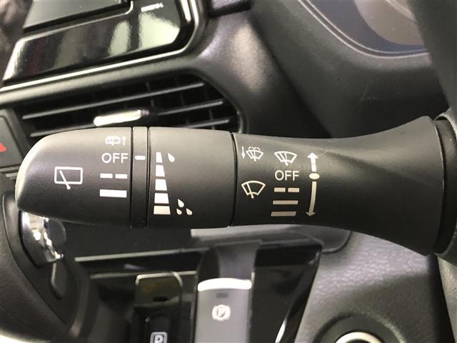 ルークス ハイウェイスターGタボアバンクロムプロパイロットED 純正9インチナビ アラウンドビューモニター プロパイロット エマージェンシーブレーキ 横滑り防止装置 コーナーセンサー レーンキープアシスト オートライト LEDヘッドライト(7枚目)