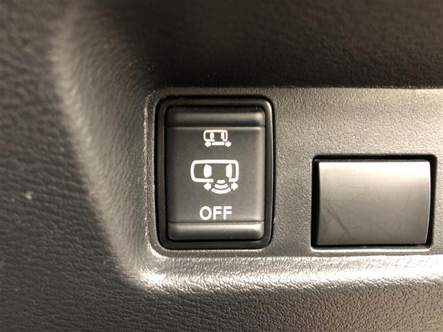 ルークス ハイウェイスターGタボアバンクロムプロパイロットED 純正9インチナビ アラウンドビューモニター プロパイロット エマージェンシーブレーキ 横滑り防止装置 コーナーセンサー レーンキープアシスト オートライト LEDヘッドライト(12枚目)