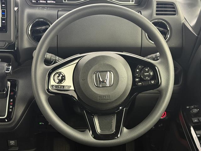 N-BOXカスタム L Gathersナビ バックカメラ ホンダセンシング アダプティブクルーズコントロール シートヒーター ドライブレコー ステアリングリモコン 片側パワースライドドア プッシュスタート(3枚目)