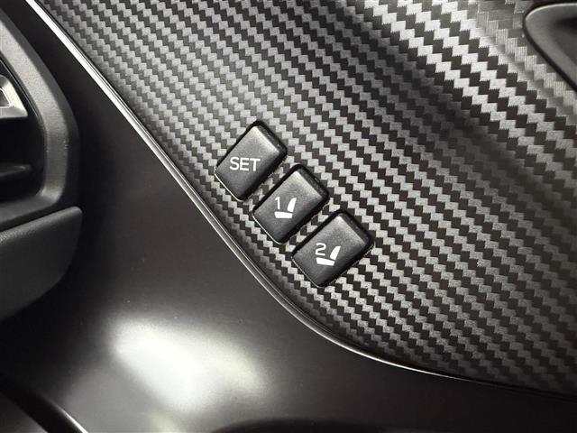 レヴォーグ ＳＴＩスポーツ　ＥＸ　ハーマンカードンスピーカー　全方位カメラ　レーダークルーズコントロール　ドライブレコーダー　１１．６型縦型ナビ　フルセグ　Ｂｌｕｅｔｏｏｔｈ　シートヒーター　赤黒レザーシート　パドルシフト　衝突軽減（22枚目）