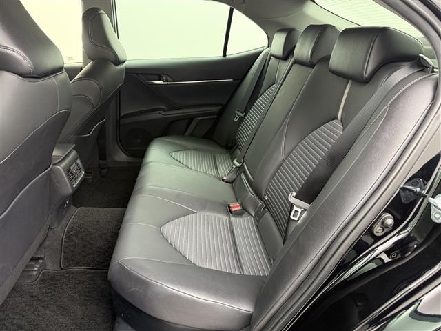 カムリ WS 純正8インチディスプレイオーディオ バックカメラ フルセグTV トヨタセーフティセンス クルーズコントロール ブラインドスポットモニター 衝突被害軽減システム 横滑り防止装置 ドライブレコーダー(25枚目)