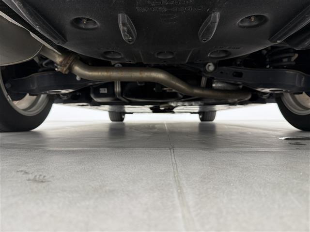 カムリ WS 純正8インチディスプレイオーディオ バックカメラ フルセグTV トヨタセーフティセンス クルーズコントロール ブラインドスポットモニター 衝突被害軽減システム 横滑り防止装置 ドライブレコーダー(37枚目)