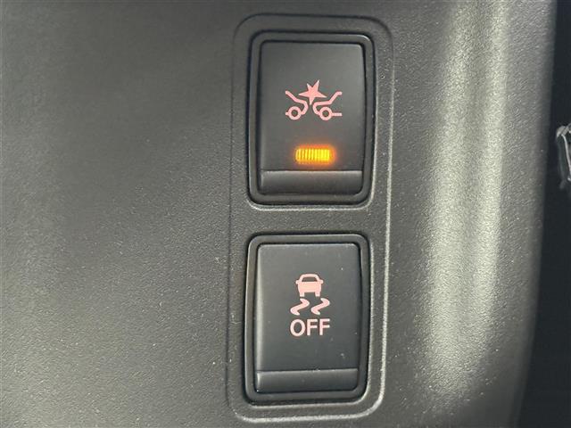 セレナ ｅ－パワー　ハイウェイスターＶ　両側パワースライドドア　純正９型ナビ　ＴＶ　Ｂｌｕｅｔｏｏｔｈ　全方位カメラ　シートヒーター　ＥＴＣ　ステアリングヒーター　冬タイヤ付き　エンジンスターター　衝突軽減ブレーキ　スペアキー　自動駐車（11枚目）