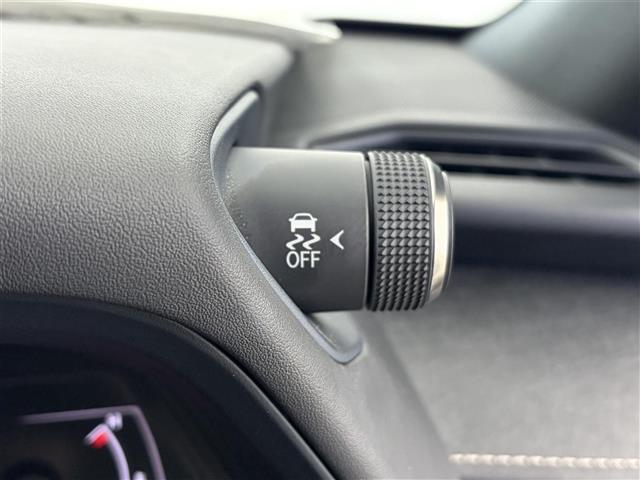 ＵＸ ＵＸ２５０ｈ　バージョンＣ　純正１２．３インチンナビ　アラウンドビューモニター　フルセグＴＶ　レクサスセーフティシステム　クルーズコントロール　衝突被害軽減システム　ブラインドスポットモニター　横滑り防止装置　ドライブレコーダー（11枚目）