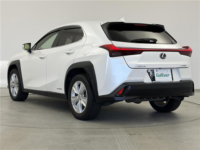 ＵＸ ＵＸ２５０ｈ　バージョンＣ　純正１２．３インチンナビ　アラウンドビューモニター　フルセグＴＶ　レクサスセーフティシステム　クルーズコントロール　衝突被害軽減システム　ブラインドスポットモニター　横滑り防止装置　ドライブレコーダー（37枚目）