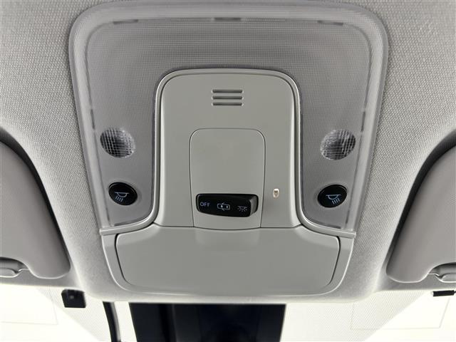 プリウス Ａ　９型純正ナビ　Ｂカメラ　ＢＳＭ　ＨＵＤ　衝突軽減　追従式クルコン　革巻ステアリング　ＥＴＣ２．０　純正ドライブレコーダー　純正アルミホイール　パーキングアシスト　ドアバイザー　スマートキー　Ｐスタート（22枚目）