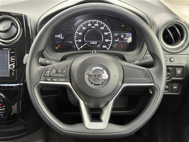 ノート e-パワー X 純正ナビ(型式:MM316D-W)CD/DVD/Bluetooth/フルセグ インテリジェントアラウンドビューモニター インテリジェントルームミラー 前後コーナーセンサー レーンキープアシスト USB(3枚目)