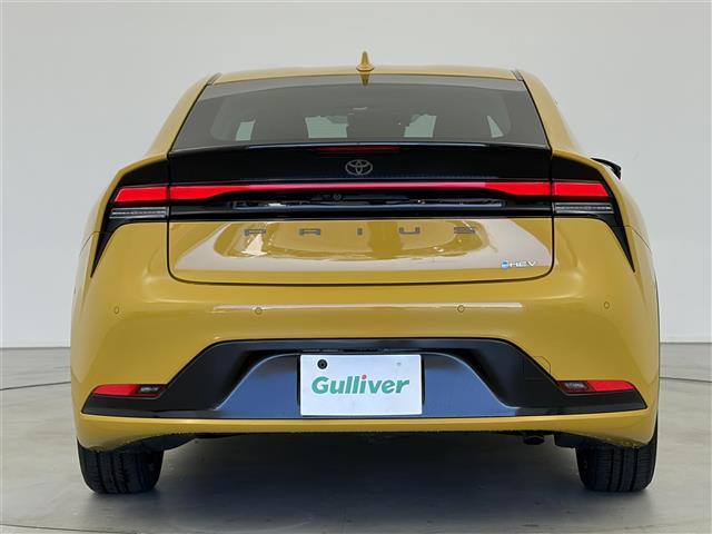 プリウス Ｚ　１２．３型純正ナビ　全方位カメラ　追従型クルコン　ＥＴＣ２．０　パワーシート　シートヒーター　ステアリングヒーター　合皮黒シート　衝突軽減　ワイヤレス充電　電動格納ミラー　電動リアゲート　オートライト（34枚目）