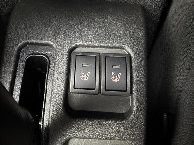 ジムニーノマド ＦＣ　ビルシュタインサスペンション　追従機能付クルーズコントロール　純正９型メモリナビＣＤ／ＤＶＤ／Ｂｌｕｅｔｏｏｔｈ／フルセグ　バックカメラ　ＥＴＣ２．０　シートヒーター　ＬＥＤヘッドライト　ＬＥＤフォグ（16枚目）