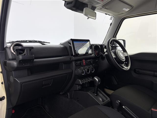 ジムニーノマド ＦＣ　ビルシュタインサスペンション　追従機能付クルーズコントロール　純正９型メモリナビＣＤ／ＤＶＤ／Ｂｌｕｅｔｏｏｔｈ／フルセグ　バックカメラ　ＥＴＣ２．０　シートヒーター　ＬＥＤヘッドライト　ＬＥＤフォグ（24枚目）