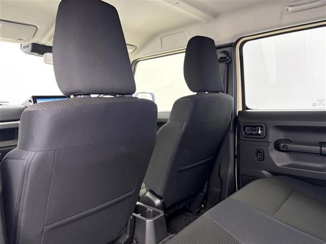 ジムニーノマド ＦＣ　ビルシュタインサスペンション　追従機能付クルーズコントロール　純正９型メモリナビＣＤ／ＤＶＤ／Ｂｌｕｅｔｏｏｔｈ／フルセグ　バックカメラ　ＥＴＣ２．０　シートヒーター　ＬＥＤヘッドライト　ＬＥＤフォグ（26枚目）