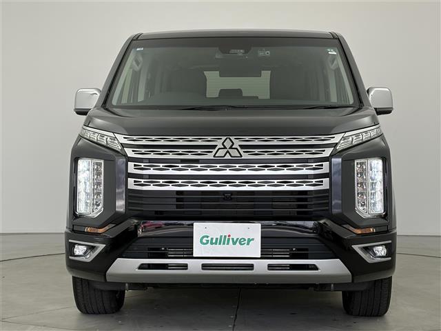 デリカＤ：５ Ｐ　追従機能付クルーズコントロール　両側パワースライドドア　フリップダウンモニター　１０インチ純正ナビ　アラウンドビューモニター　ドライブレコーダー　ＥＴＣ　ＡＣ１００Ｖコンセント　シートヒーター　ＬＥＤ（30枚目）