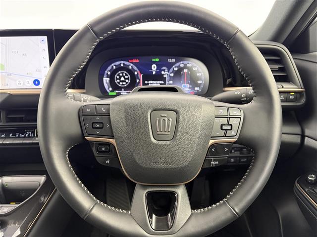 クラウンスポーツ Z パノラマルーフ 純正12.3インチディスプレイオーディオ 追従機能付クルーズコントロールBluetooth/フルセグTV アラウンドビューモニター 前後ドライブレコーダー ETC2.0 シートヒーター(3枚目)