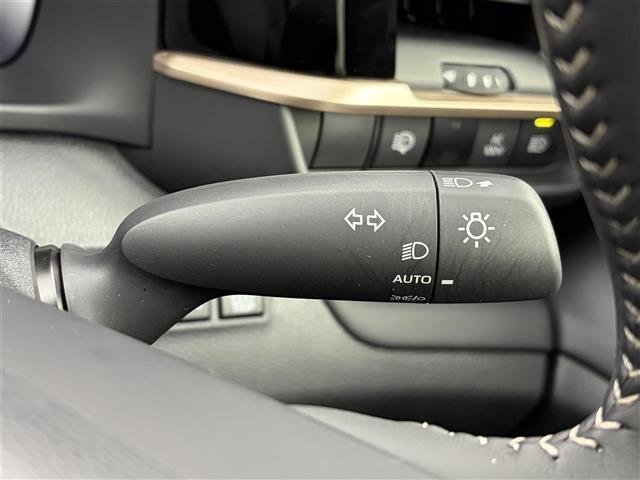 クラウンスポーツ Z パノラマルーフ 純正12.3インチディスプレイオーディオ 追従機能付クルーズコントロールBluetooth/フルセグTV アラウンドビューモニター 前後ドライブレコーダー ETC2.0 シートヒーター(9枚目)