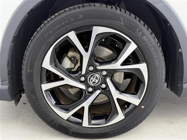 Ｃ－ＨＲ Ｇ　レーダークルーズコントロール　前後ドライブレコーダー　純正８型ディスプレイオーディオ　全方位モニター　ＥＴＣ　自動防眩ミラー　エンジンスターター　電動パーキング　純正１８型ＡＷ　フロントフォグランプ（39枚目）