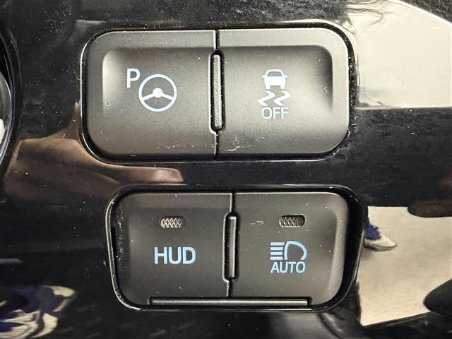 プリウス Ａ　フルモデリスタエアロ　追従機能付クルーズコントロール　純正メモリナビ（型式：ＮＳＺＴ－Ｙ６８Ｔ）ＣＤ／ＤＶＤ／Ｂｌｕｅｔｏｏｔｈ／フルセグ　パノラミックビューモニター　ビルトインＥＴＣ２．０　クルコン（19枚目）