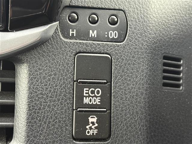 ヴォクシー ＺＳ　煌ＩＩ　ＡＬＰＩＮＥ１０インチナビ　ＡＬＰＩＮＥ１２インチフリップダウンモニター　バックカメラ　フルセグＴＶ　ＨＤＭＩ　トヨタセーフティセンス　衝突被害軽減システム　横滑り防止装置　両側パワースライドドア（11枚目）