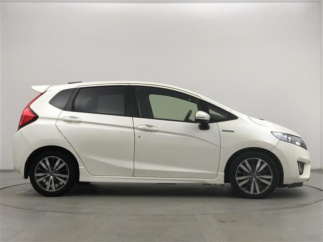 ���y�N���}�̂��鐶���ɁA�����ƈ��S���B�z�K���o�[�̕ۏ؂́A���s�������������I���i���J�[���C�t�ɑΉ�����[�������ۏؓ��e�i�ۏ؊��Ԃɂ���ĕۏؓ��e�͕ς��܂��B�j