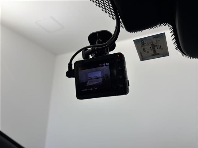 ＮＸ ＮＸ４５０ｈ＋　Ｆスポーツ　レクサスセーフティシステム　衝突軽減　レーンキープ　追従型クルコン　全方位カメラ　ＢＳＭ　前後ドライブレコーダー　パドルシフト　１４型純正ナビ　Ｃａｒｐｌａｙ　シート赤黒　カーテシランプ　ＥＴＣ２．０（20枚目）