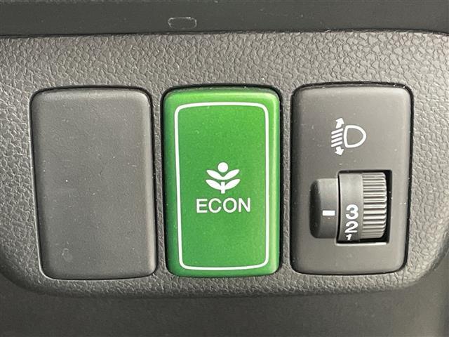 �K���X�R�[�e�B���O�A�i�r�Q�[�V�����A�d�s�b�ȂǁA���̑��̃p�[�c�̎��t�������ς���̂����k�������Ă���܂��I�I�N���}�̂��Ɖ��ł����C�����������I