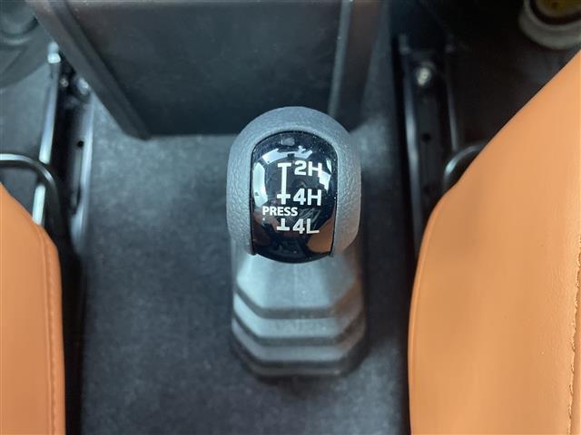 ���ŐV�i�r�i�t���Z�O�E�����Z�O�E�c�u�c�Đ��j�����ē��B�J���b�c�F���A�E�A���p�C���E�C�N���v�X�̃i�r���戵���Ă���o�b�N�J�����i�o�b�N���j�^�[�j��ȃ��j�^�[�i�t���b�v�_�E�����j�^�[�j�̎�t���\�ł��B