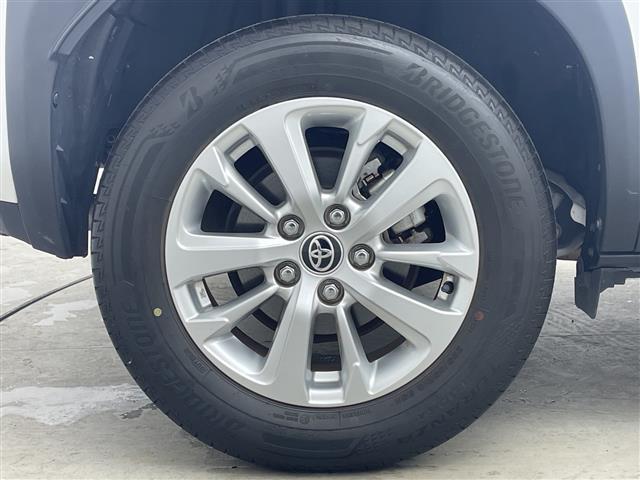 ヤリスクロス Ｇ　純正８インチディスプレイオーディオ　バックカメラ　レーダークルーズコントロール　プリクラッシュセーフティー　レーンディパーチャーアラート　オートハイビーム　ＥＴＣ　前方ドライブレコーダー　禁煙車（32枚目）