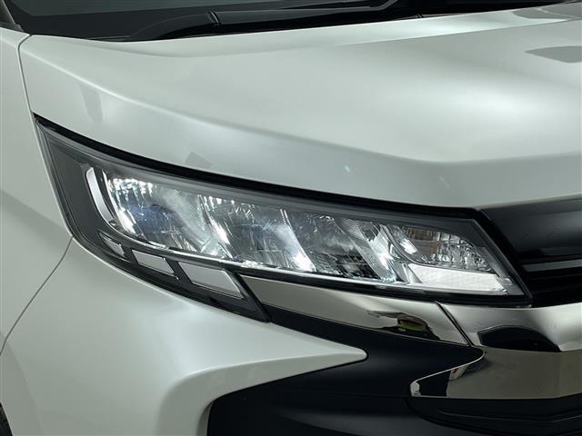 ���ŐV�i�r�i�t���Z�O�E�����Z�O�E�c�u�c�Đ��j�����ē��B�J���b�c�F���A�E�A���p�C���E�C�N���v�X�̃i�r���戵���Ă���o�b�N�J�����i�o�b�N���j�^�[�j��ȃ��j�^�[�i�t���b�v�_�E�����j�^�[�j�̎�t���\�ł��B