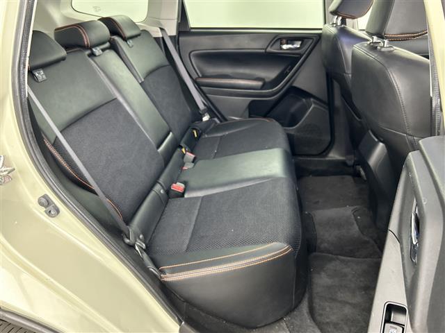フォレスター Ｘ－ブレイク　禁煙車　７Ｖインチナビ　バックカメラ　ＥＴＣ　ダウンヒルアシスト　レーンキープアシスト　衝突軽減ブレーキ　レーダークルーズコントロール　パワーバックドア　ＡＣ１００Ｖ電源　ヒートシーター　パワーシート（26枚目）