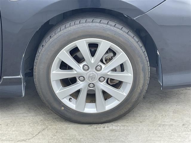 アイシス プラタナ　Ｖセレクション・ノアール　禁煙車　純正７型ナビ　両側パワースライドドア　ステアリングスイッチ　プッシュスタート　スマートキー　オートエアコン　純正フロアマット　ＥＴＣ　純正１６インチアルミホイール　オートライト　横滑り防止装置（41枚目）