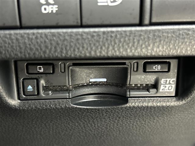 ハリアーハイブリッド Z レザーパッケージ 禁煙車 純正12.3インチナビ JBLサウンド ETC2.0 モデリスタエアロ サンルーフ ヘッドアップディスプレイ シートヒーター シートベンチレーション ブラインドスポットモニター 全方位カメラ(12枚目)