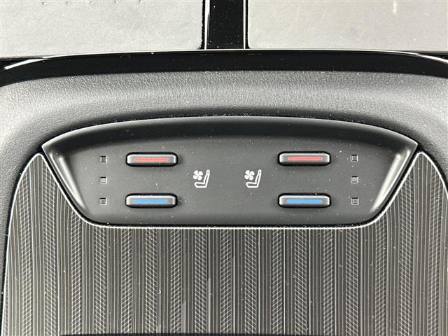 ハリアーハイブリッド Z レザーパッケージ 禁煙車 純正12.3インチナビ JBLサウンド ETC2.0 モデリスタエアロ サンルーフ ヘッドアップディスプレイ シートヒーター シートベンチレーション ブラインドスポットモニター 全方位カメラ(13枚目)