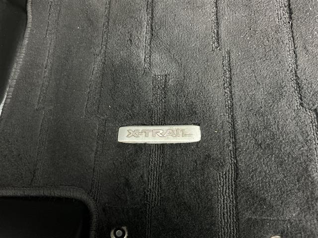 エクストレイル ２０Ｘｉ　禁煙　純正９インチナビ　プロパイロット　ドライブレコーダ　衝突軽減ブレーキ　全周囲カメラ　電動リアゲート　フルセグＴＶ　ＥＴＣ　デジタルインナーミラーミラー　電動パーキングブレーキ　ＬＥＤヘッドライト（37枚目）
