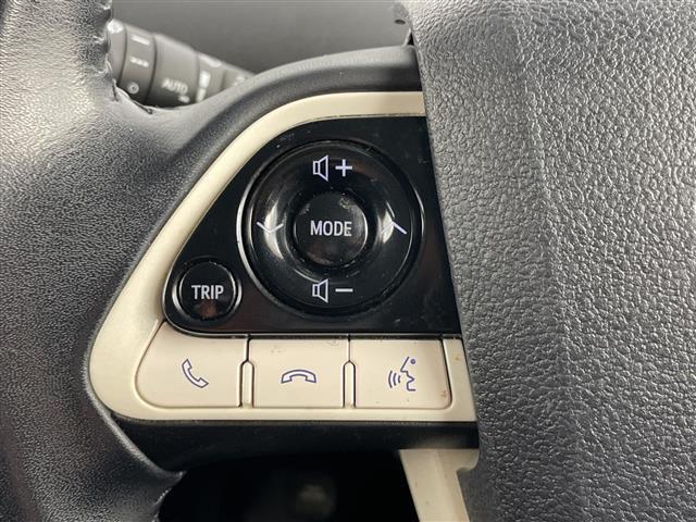 プリウス Sセーフティプラス 禁煙車 純正9インチナビ バックカメラ 衝突軽減ブレーキ パーキングアシスト 追従式クルーズコントロール レーンキープアシスト オートマチックハイビーム ETC2.0 Bluetooth フルセグTV(17枚目)