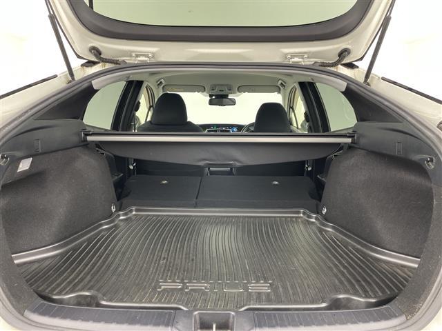 プリウス Sセーフティプラス 禁煙車 純正9インチナビ バックカメラ 衝突軽減ブレーキ パーキングアシスト 追従式クルーズコントロール レーンキープアシスト オートマチックハイビーム ETC2.0 Bluetooth フルセグTV(30枚目)