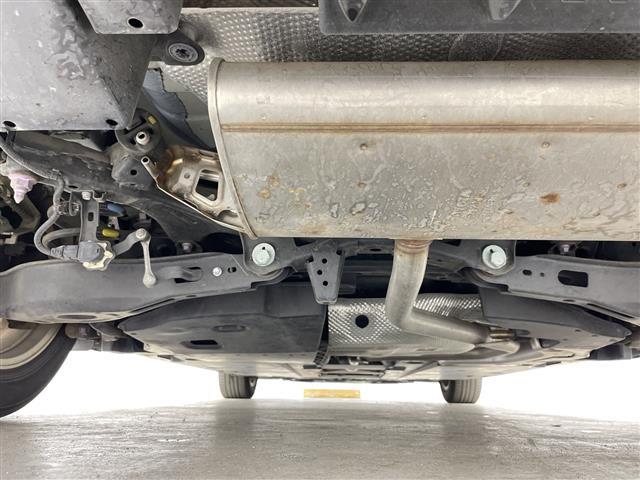 プリウス Sセーフティプラス 禁煙車 純正9インチナビ バックカメラ 衝突軽減ブレーキ パーキングアシスト 追従式クルーズコントロール レーンキープアシスト オートマチックハイビーム ETC2.0 Bluetooth フルセグTV(43枚目)