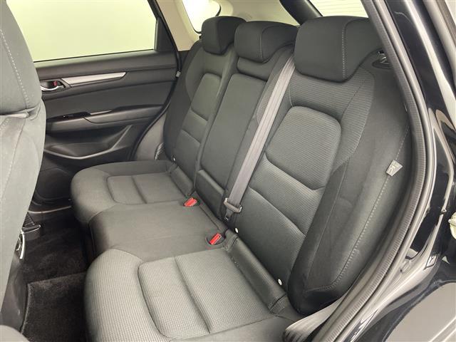 ＣＸ－５ ２０Ｓ　プロアクティブ　禁煙車　純正７インチナビ　バックカメラ　ＥＴＣ　ＢＯＳＥサウンド　ブラインドスポットモニター　ヘッドアップディスプレイ　レーダークルーズコントロール　Ｂｌｕｅｔｏｏｔｈ　レーンキープアシスト　ＬＥＤ（26枚目）