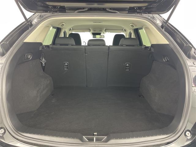 ＣＸ－５ ２０Ｓ　プロアクティブ　禁煙車　純正７インチナビ　バックカメラ　ＥＴＣ　ＢＯＳＥサウンド　ブラインドスポットモニター　ヘッドアップディスプレイ　レーダークルーズコントロール　Ｂｌｕｅｔｏｏｔｈ　レーンキープアシスト　ＬＥＤ（28枚目）