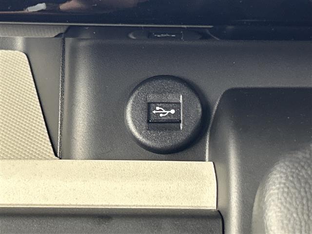 スペーシア ハイブリッドX 禁煙車 純正9インチナビ 全方位カメラ 衝突軽減ブレーキ 両側パワースライドドア シートヒーター アイドリングストップ レーンキープアシスト オートマチックハイビーム スマートキー Bluetooth(10枚目)