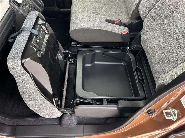 スペーシア ハイブリッドX 禁煙車 純正9インチナビ 全方位カメラ 衝突軽減ブレーキ 両側パワースライドドア シートヒーター アイドリングストップ レーンキープアシスト オートマチックハイビーム スマートキー Bluetooth(22枚目)