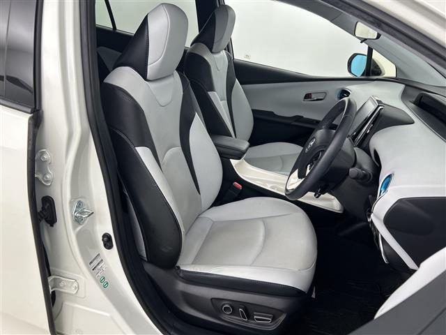 プリウスPHV Aレザーパッケージ 禁煙車 純正11インチナビ 本革シート 衝突軽減ブレーキ ブラインドスポットモニター ステアリングヒーター パーキングアシスト ドライブレコーダー シートヒーター パワーシート ETC2.0 LED(23枚目)