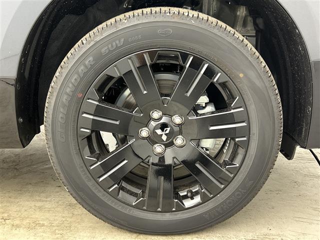 デリカD:5 ブラックエディション 登録済未使用車 アルパイン11インチナビ フリップダウンモニター 全方位カメラ 電動サイドステップ ブラインドスポットモニター シートヒーター ステアリングヒーター HDMI アイドリングストップ(41枚目)