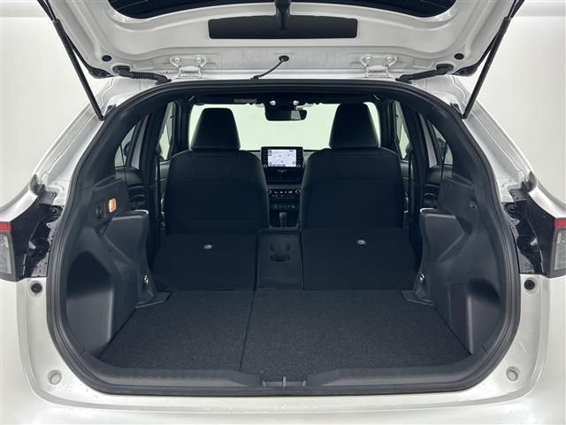 ヤリスクロス Z 禁煙車 純正8インチナビ 全方位カメラ 衝突軽減ブレーキ ブラインドスポットモニター ドライブレコーダー ETC2.0 シートヒーター ステアリングヒーター レーダークルーズコントロール スマートキー(30枚目)