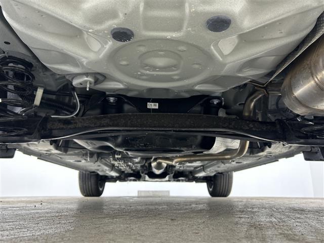 ヤリスクロス Z 禁煙車 純正8インチナビ 全方位カメラ 衝突軽減ブレーキ ブラインドスポットモニター ドライブレコーダー ETC2.0 シートヒーター ステアリングヒーター レーダークルーズコントロール スマートキー(43枚目)